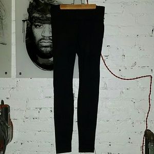 Lululemon Wunder Unders Full-On Luon Size 6