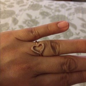 Rose gold heart ring.