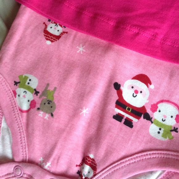 NWT Carter's Baby Girl 3pc Santa Set_4
