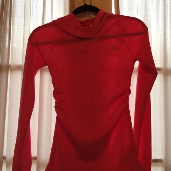 Nike pullover