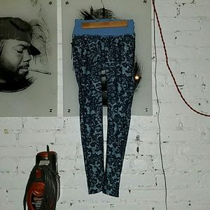 Prism Sport Yoga Pants Size S