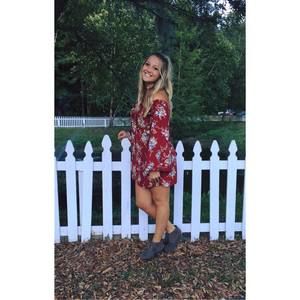 Meet your Posher, Hannah