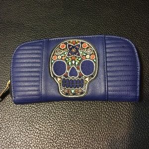 Loungefly skull wallet