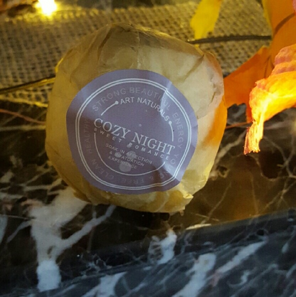 Luxurious Spa Sampler Set - Picture 3 of 4