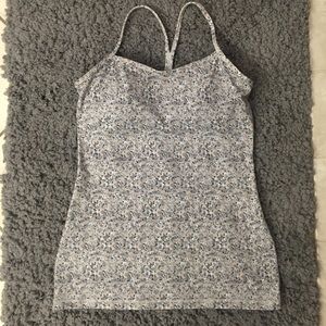 Lululemon tank