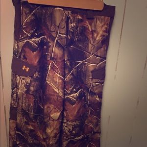 Under Amour camo pants for hunting