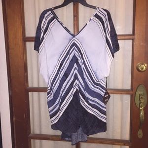 NWT Womens blue and white stripe shirt.