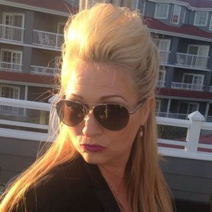 Meet your Posher, Tracy