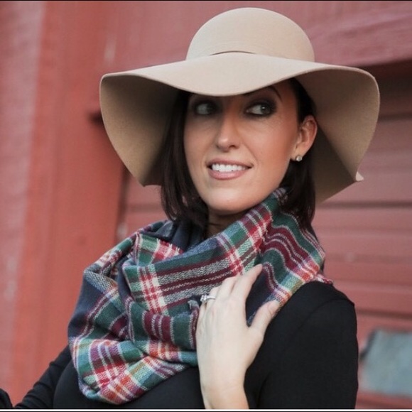 Boho floppy hat - Picture 2 of 4