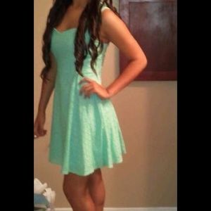 Beautiful mint colored dress!