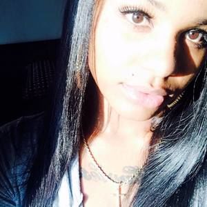 Meet your Posher, Riahh