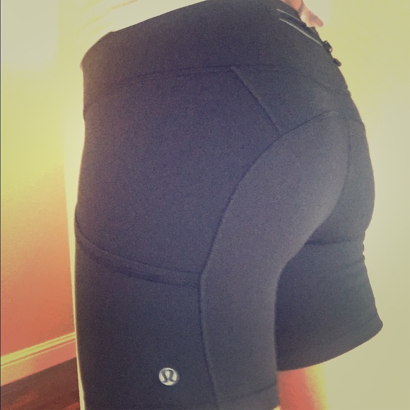 Lululemon black run tight shorts. Like new!