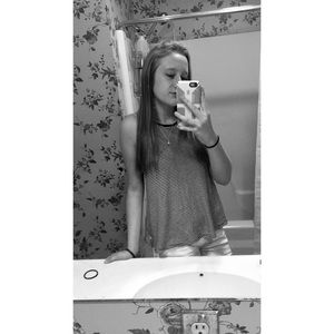 Meet your Posher, Taylor