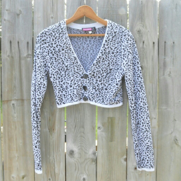 Leopard Cropped Sweater