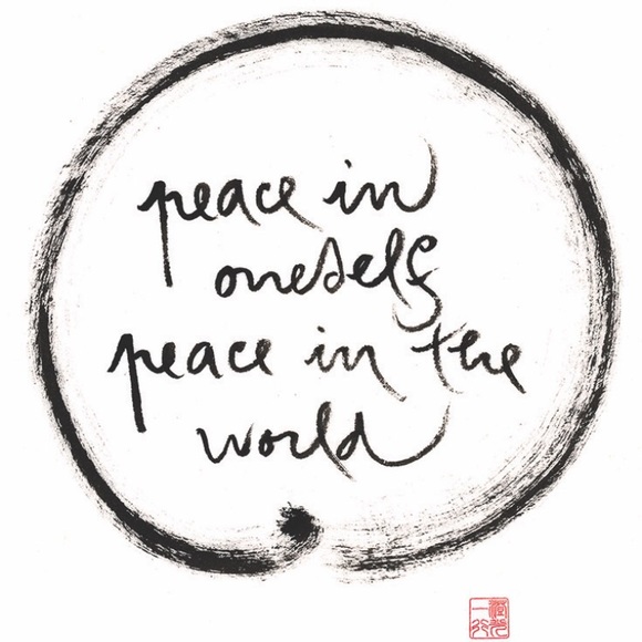 Meet your Posher, Beth - Picture 3 of 5