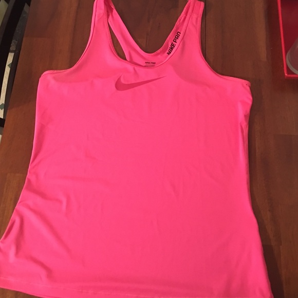 Nike Pro Tank
