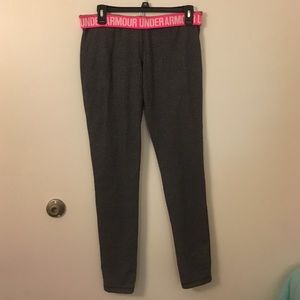 Gray UA leggings