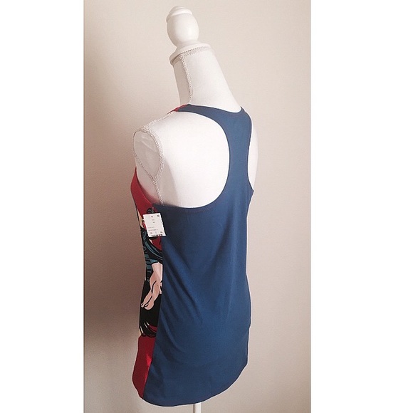 Sold ❌ Superwoman Tank - Picture 3 of 3