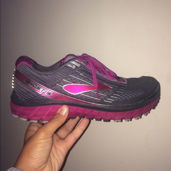 NWOT Brooks Ghost Gortex