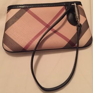 Authentic-Burberry wristlet