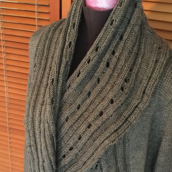 Wrap sweater coat - Picture 2 of 4