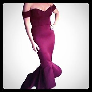 Off-the-shoulder Elegant Formal Mermaid Dress
