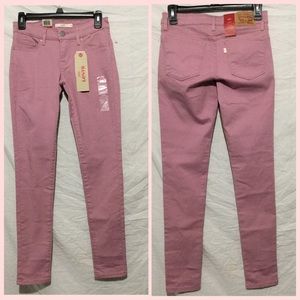 Cute purple Levi's jeans! :)