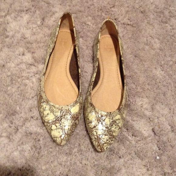 Frye flats!!! New without box!