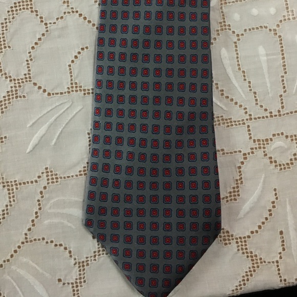 Silk tie - Picture 2 of 3
