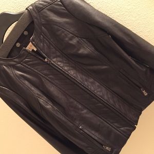 Tory Burch Daphne Jacket Size 2 Black