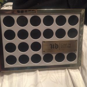 Urban decay grown stefani