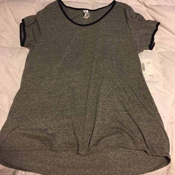 NWT LuLaRoe Classic T