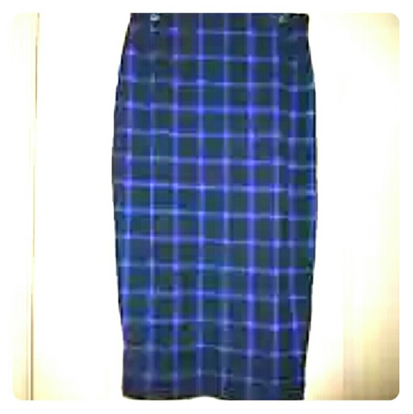 Plaid pencil skirt