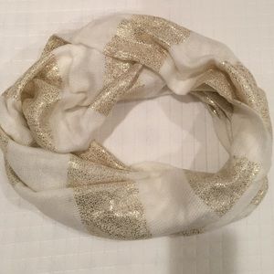 NWT Express gold and ivory loop scarf