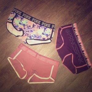 PINK logo boyshorts