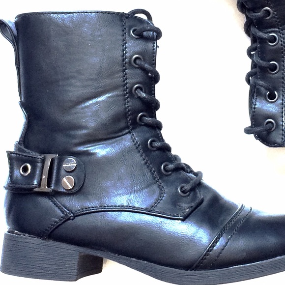 SOLD - Picture 2 of 3