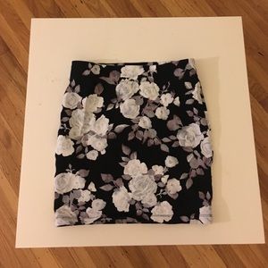 Floral pencil skirt