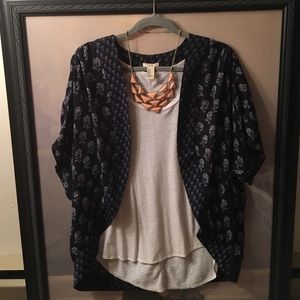 Navy floral kimono