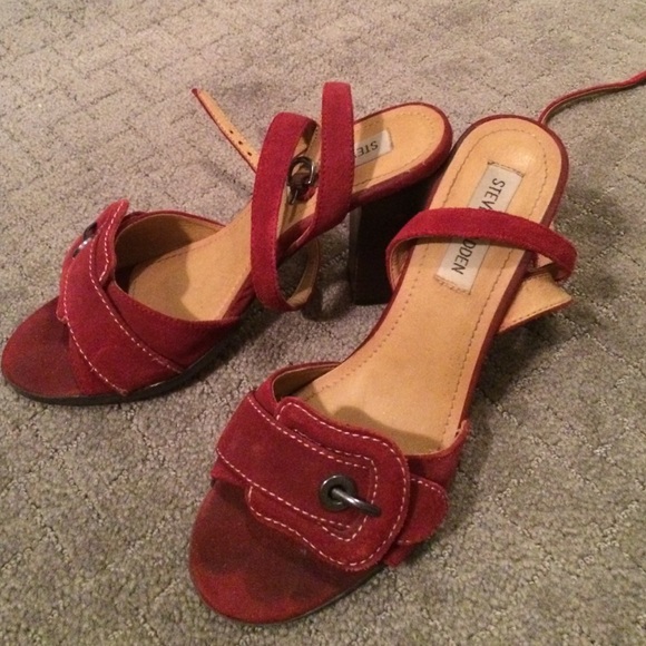 Steve Madden red suede heels