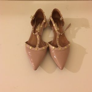 Halogen blush flats