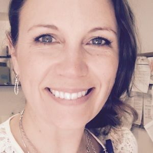 Meet your Posher, Kelli