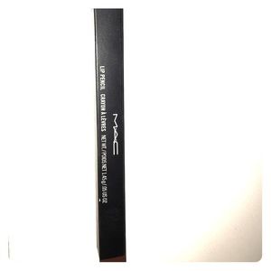 Mac stone lip liner