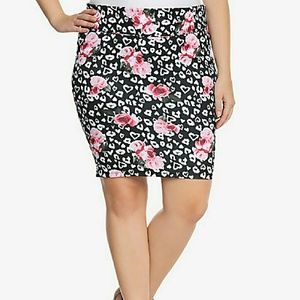 Torrid floral animal print pencil skirt