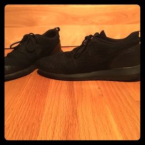 Nike roshe one flyknit