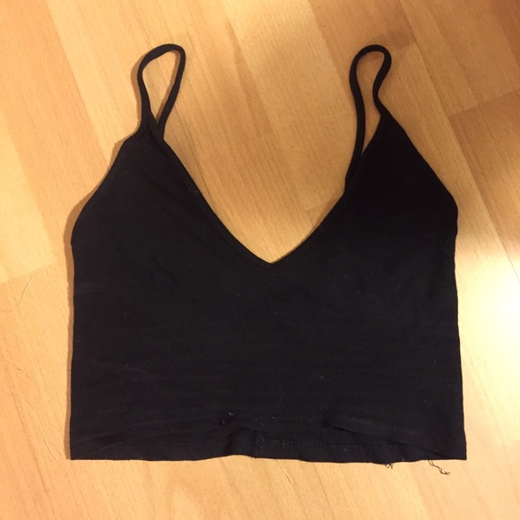 Brandy Melville Basic Black Crop Top