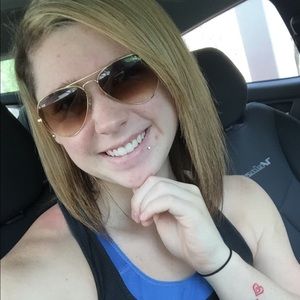 Meet your Posher, Miranda