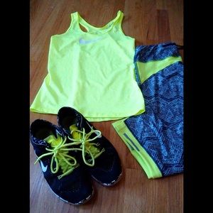 Nike Pro workout top