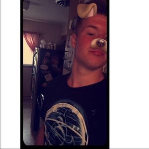 Meet your Posher, Adam