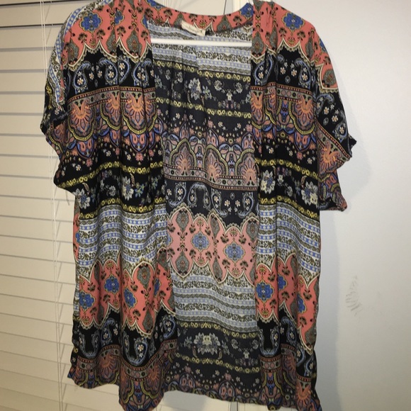 sheer LA heart printed kimonos