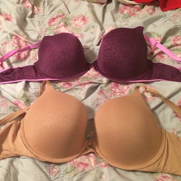 2 VS Perfect Shape bras! Brand new!